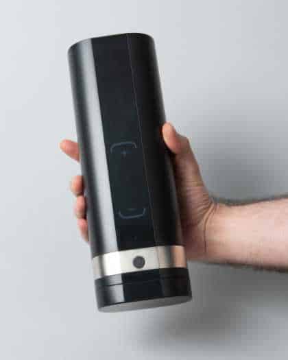 hand holding the onyx